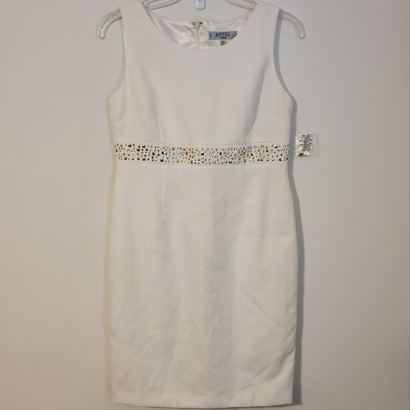Kasper Separates Dresses & Skirts - NWOT! Kasper White Sleeveless Sheath Dress Round Neckline Size 10P